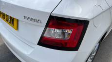 Skoda Fabia 1.0 MPI SE 5dr Petrol Hatchback